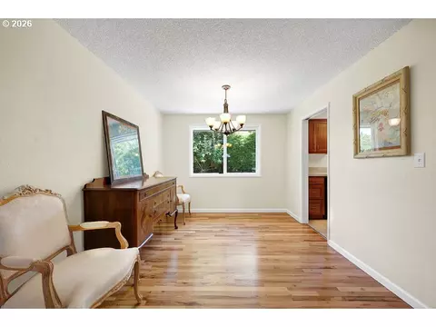 Dining - 3295 Potter St, Eugene, OR 97405 photo 1 of 1