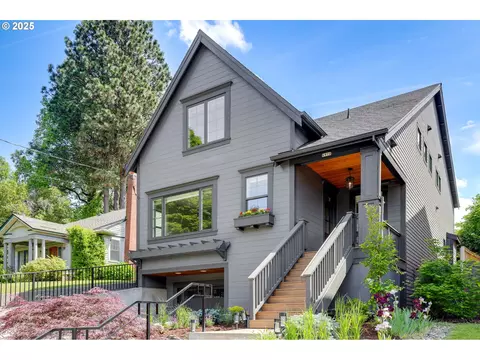 6970 SE 35th Ave, Portland, OR 97202