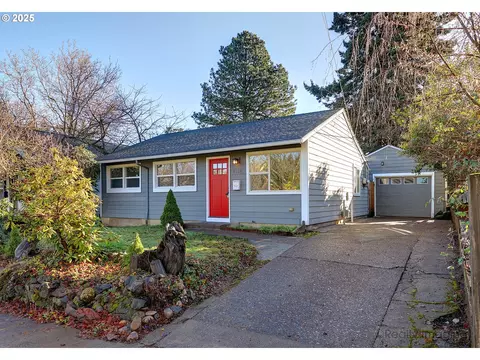 9318 N Trumbull Ave, Portland, OR 97203