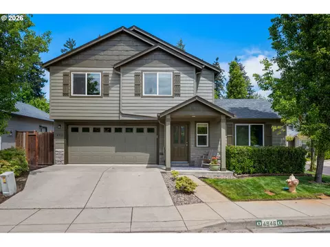 4946 Holly St, Springfield, OR 97478