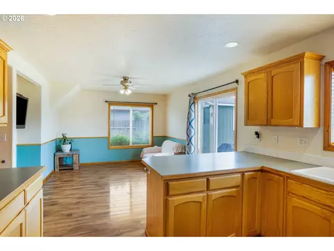 Other - 239 Blue Jay Loop, Creswell, OR 97426 photo 1 of 6