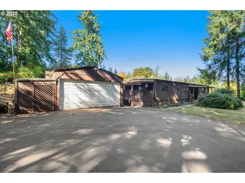 74467 Elk Creek Rd, Rainier, OR 97048