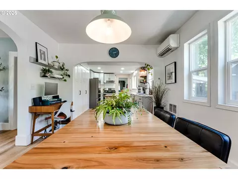 Dining - 1722 Olive St, Eugene, OR 97401 photo 5 of 5