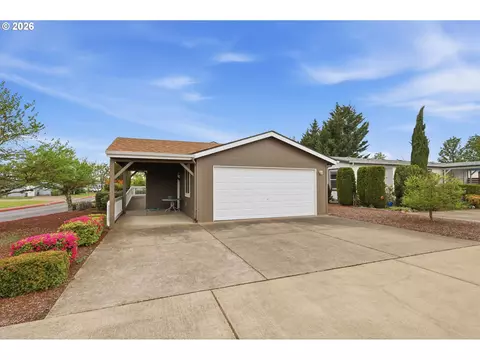 2314 Maia Loop, Springfield, OR 97477 photo 21