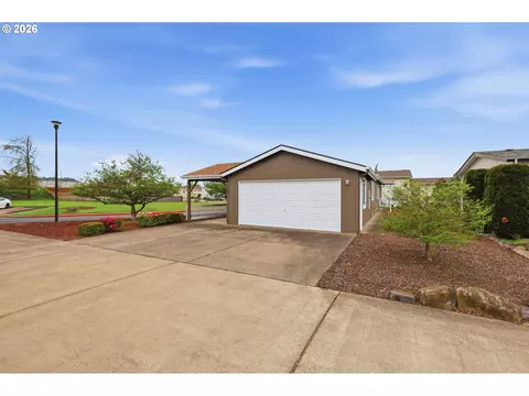 2314 Maia Loop, Springfield, OR 97477 photo 19