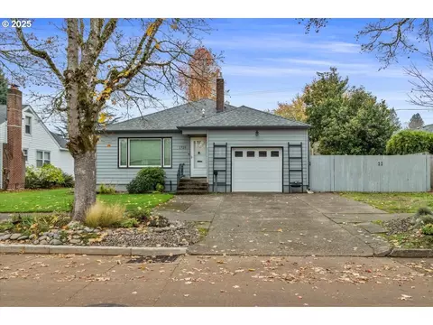 1725 24th St, Salem, OR 97301