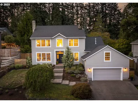 10049 SW Lady Marion Dr, Tigard, OR 97224