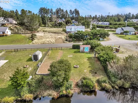 30701 I St, Ocean Park, WA 98640