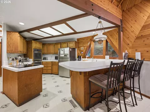 Kitchen - 68080 E Maple St, Welches, OR 97067 photo 4 of 4