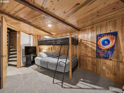 Bedroom - 68080 E Maple St, Welches, OR 97067 photo 7 of 8