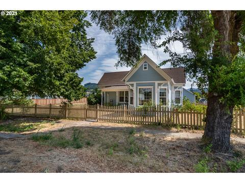 494 Birch St, Yoncalla, OR 97499 photo 1