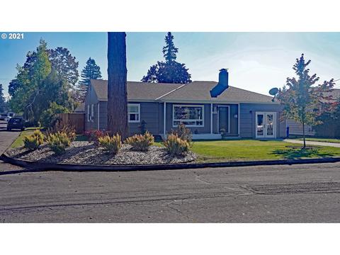 575 E Clarendon St, Gladstone, OR 97027 photo 1
