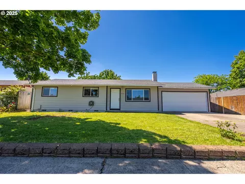 4738 NE Royal Oak Ct, Salem, OR 97301