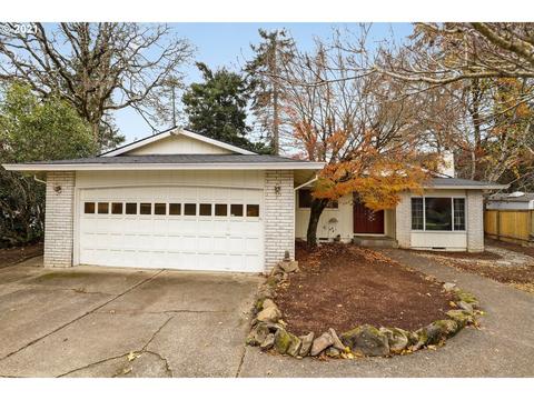 630 Collins Crest St, Gladstone, OR 97027 photo 1