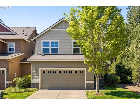 374 NE 105th Ave, Hillsboro, OR 97006