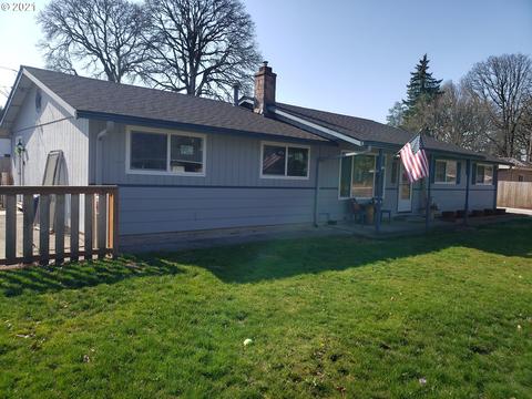 1697 N Davis St, Cornelius, OR 97113 photo 1