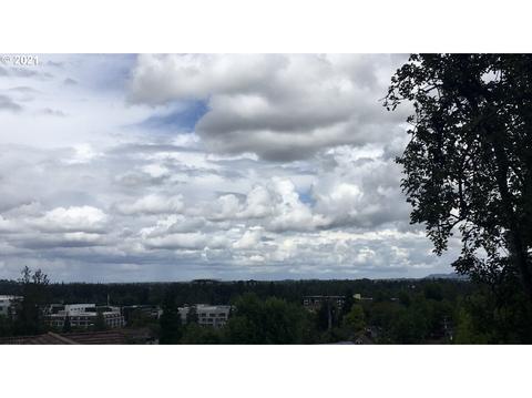 170 Sunset Dr, Eugene, OR 97403 photo 1
