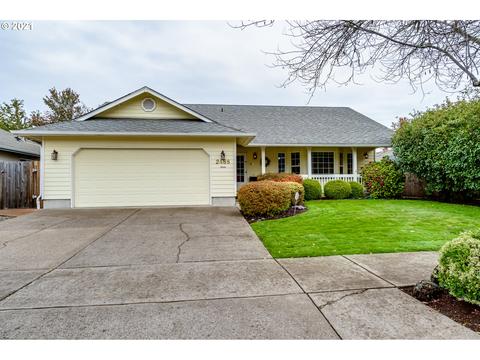 2488 Noah St, Eugene, OR 97402 photo 1