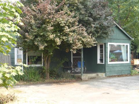 4380 Jasper Rd, Springfield, OR 97478 photo 1