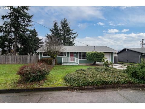 878 E First Ave, Sutherlin, OR 97479 photo 1
