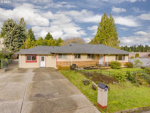 205 NE 21st Ave, Camas, WA 98607 photo 1