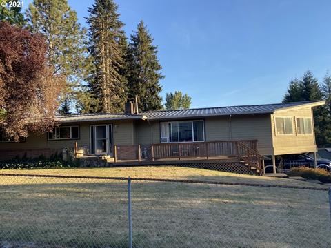 2938 SE Hillyard Rd, Gresham, OR 97080 photo 1