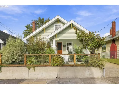 1307 SE 48th Ave, Portland, OR 97215