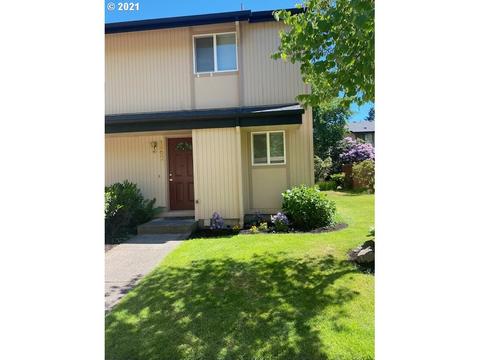 1492 Fetters Loop, Eugene, OR 97402 photo 1