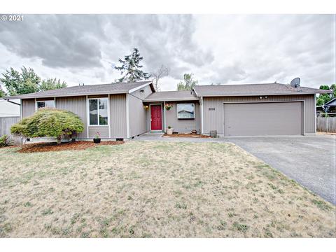 2816 NE 24th St, Gresham, OR 97030 photo 1