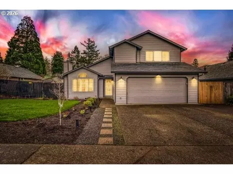 14577 SE Garland Ln, Milwaukie, OR 97267