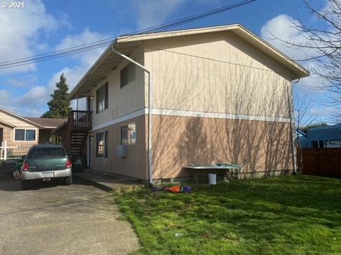 2257 Everett, North Bend, OR 97459 photo 1