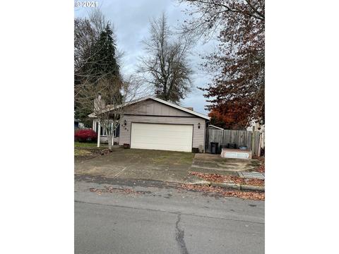4585 Avalon St, Eugene, OR 97402 photo 1