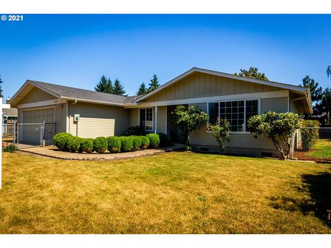 2410 Laurelhurst Dr, Eugene, OR 97402 photo 1