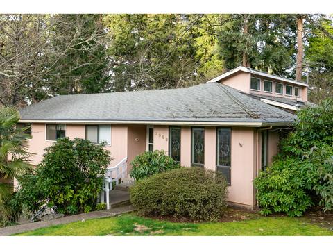 2999 Garfield St, Eugene, OR 97405 photo 1