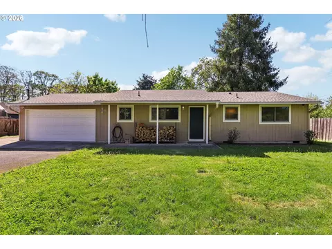 1680 N Davis St, Cornelius, OR 97113