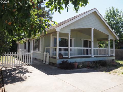 680 E 32nd Ave, Eugene, OR 97405 photo 1