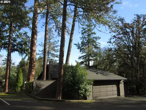 60 Brae Burn Dr, Eugene, OR 97405 photo 1