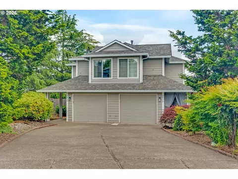 2038 Titan Ter, West Linn, OR 97068
