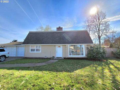 896 Nantucket Ave, Eugene, OR 97404 photo 1