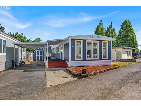 535 SW Maple St, Hillsboro, OR 97123