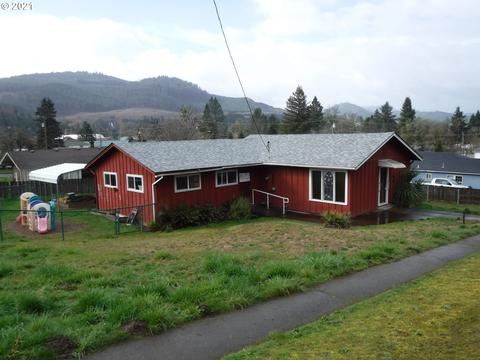 239 E B Ave, Drain, OR 97435 photo 1