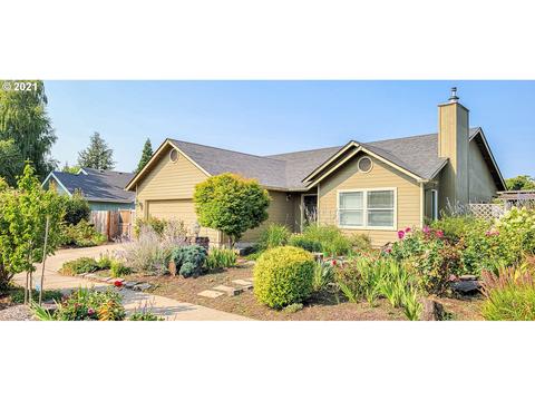 4630 Calumet Way, Eugene, OR 97404 photo 1