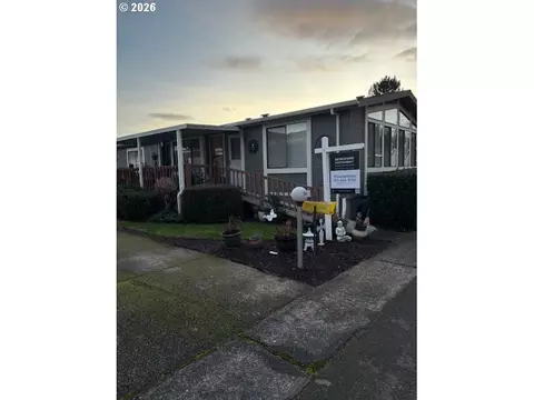18485 SW Pacific Dr # 53, Tualatin, OR 97062