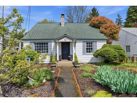 3716 Evergreen Blvd, Vancouver, WA 98661