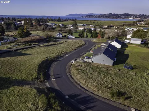 36 Bella Ridge Loop, Astoria, OR 97103