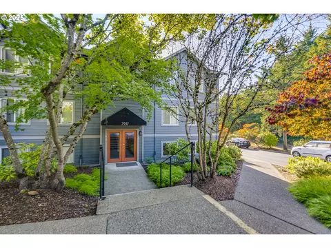 7931 SW 40th Ave #H, Portland, OR 97219