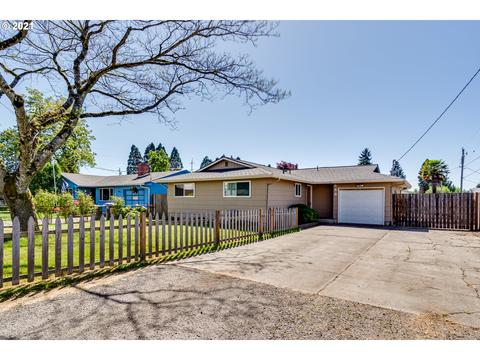 688 S 38th St, Springfield, OR 97478 photo 1