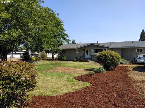 462 Glenbrook Loop Rd, Riddle, OR 97469 photo 1