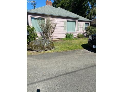 18320 Dickerson Ln, Gladstone, OR 97027 photo 1