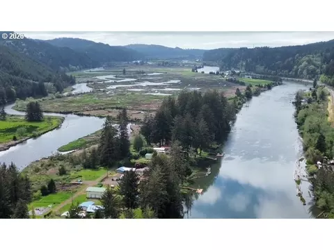 View/Area - 8429 Duncan Island Rd, Mapleton, OR 97453 photo 6 of 13
